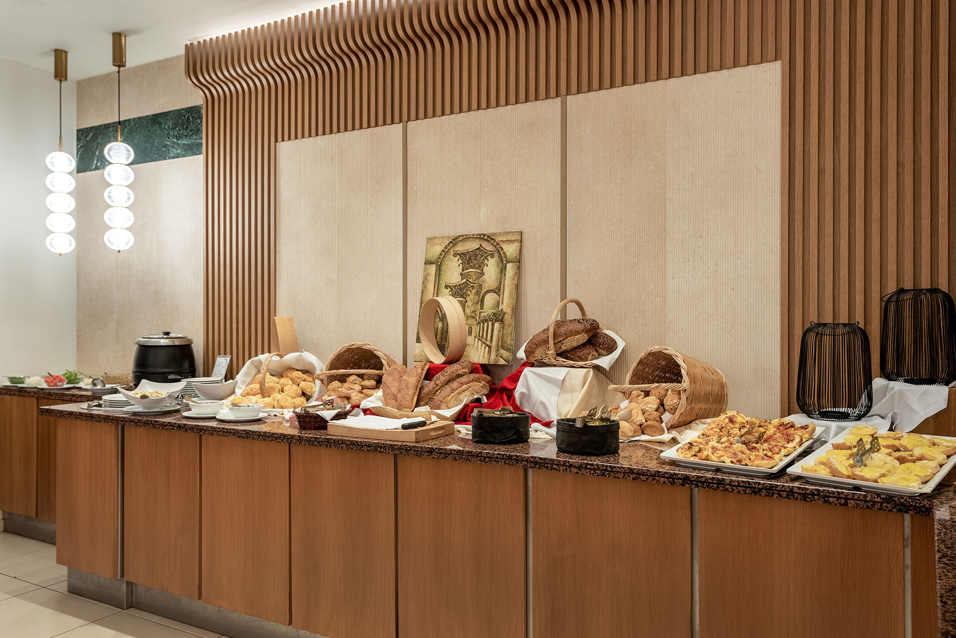 Annabelle Beach Resort Restaurant.Buffet.4