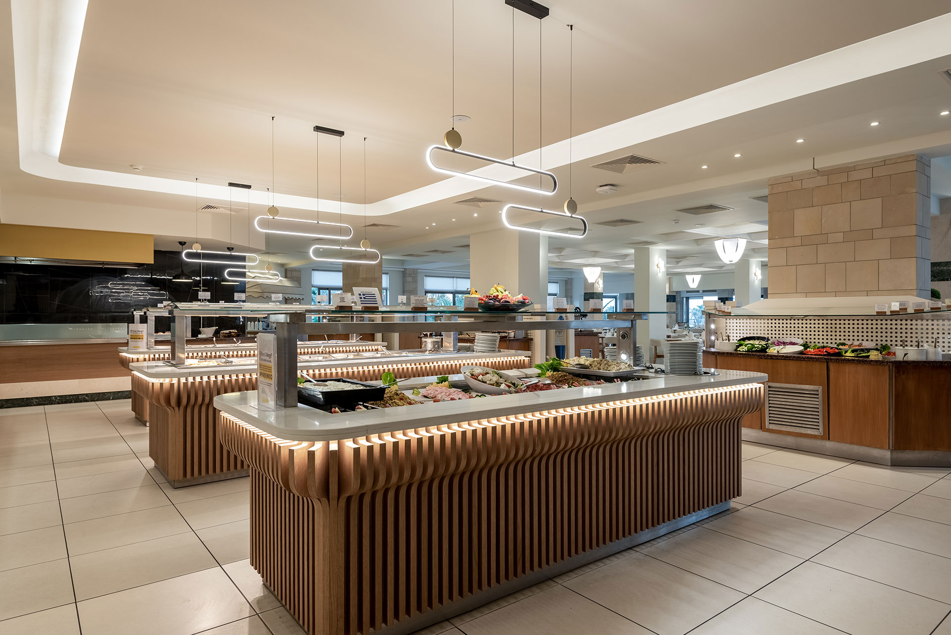 Annabelle Beach Resort Restaurant.Buffet