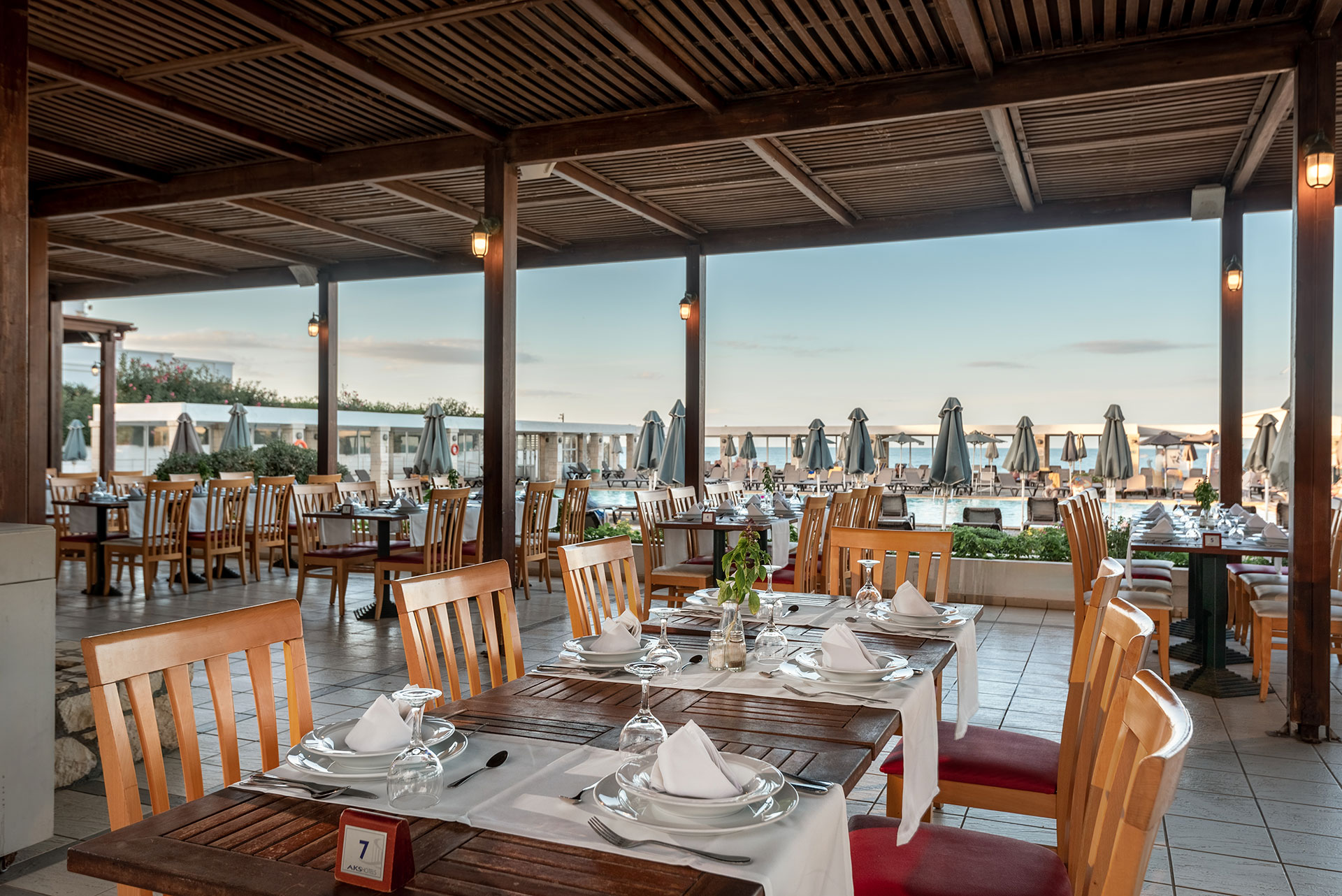 Annabelle Beach Resort Taverna.Athina.1